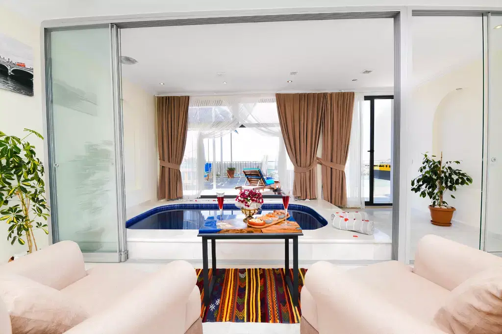 Honeymoon Villa - Heated Bedroom Pool & Sheltered Privacy in Islamlar image 3 of 78