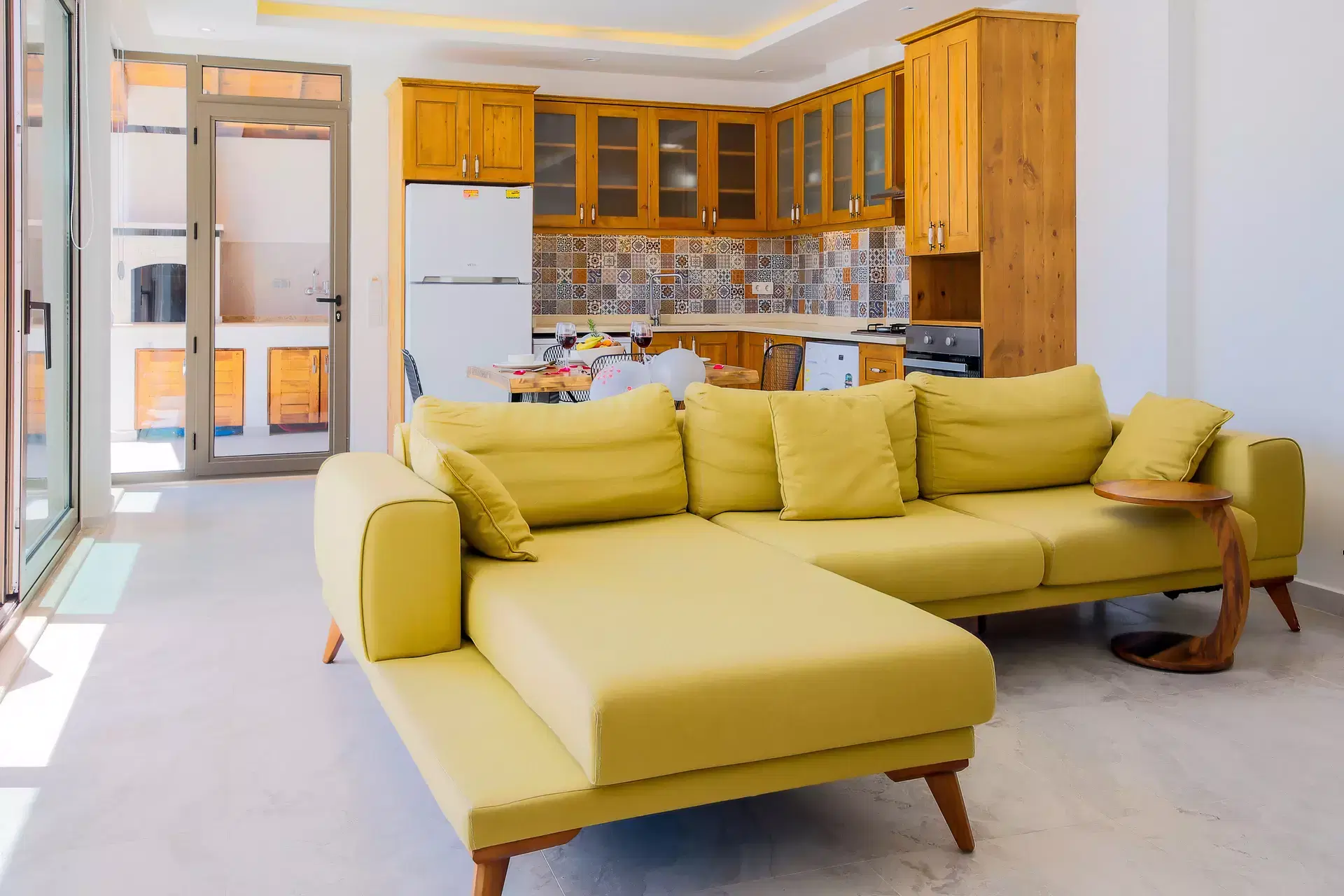 Secluded Sea‑View Family Escape image 3 of 27